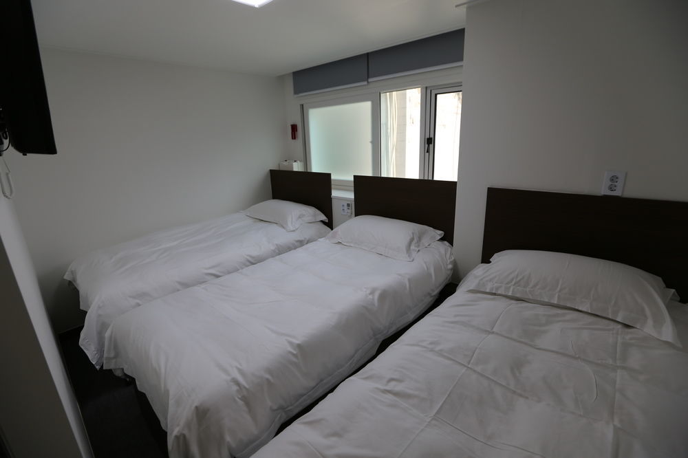 Philstay Dongdaemun Avenue Сеул Екстериор снимка